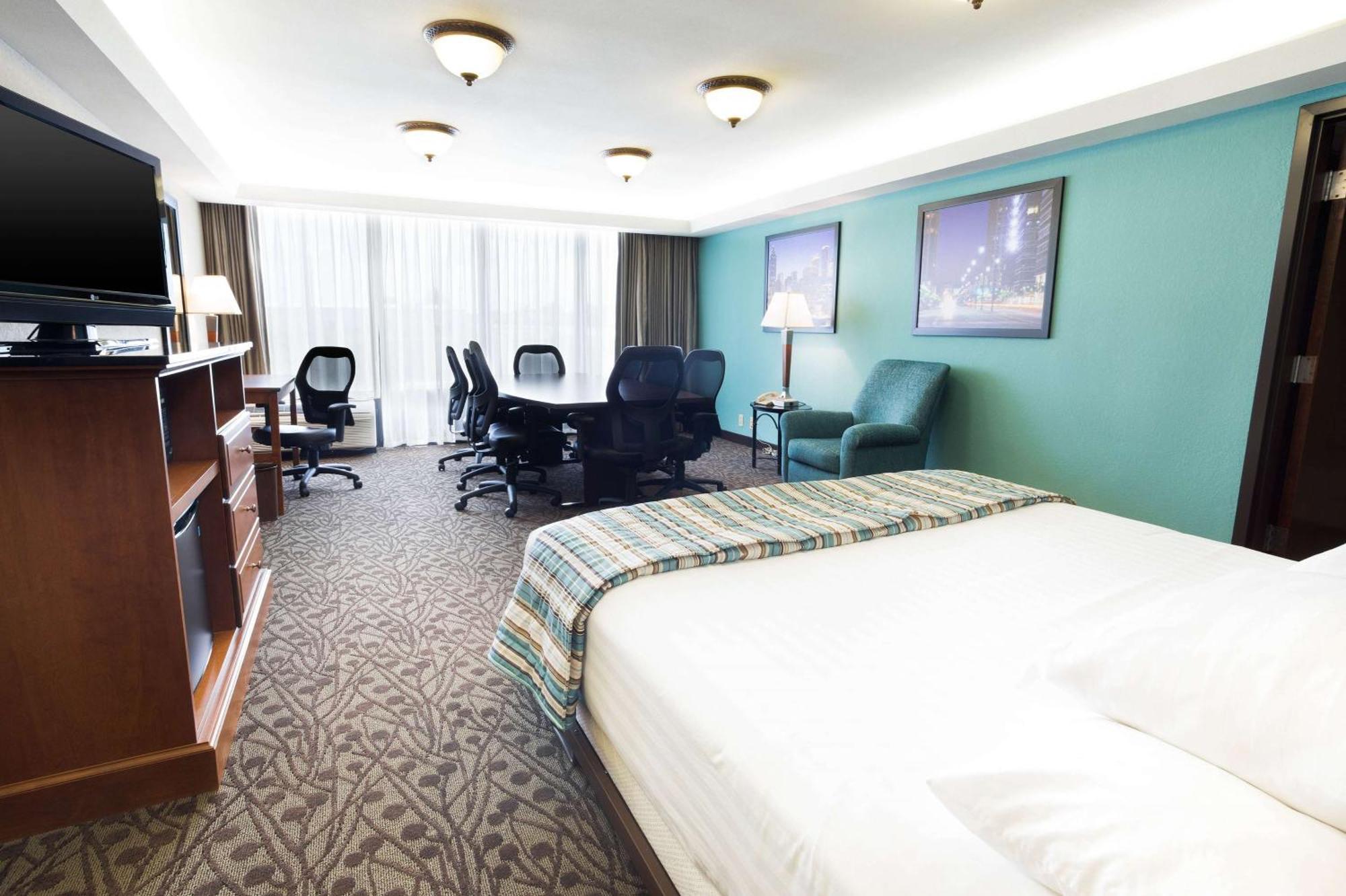 Drury Inn & Suites Atlanta มอร์โรว์ ภายนอก รูปภาพ